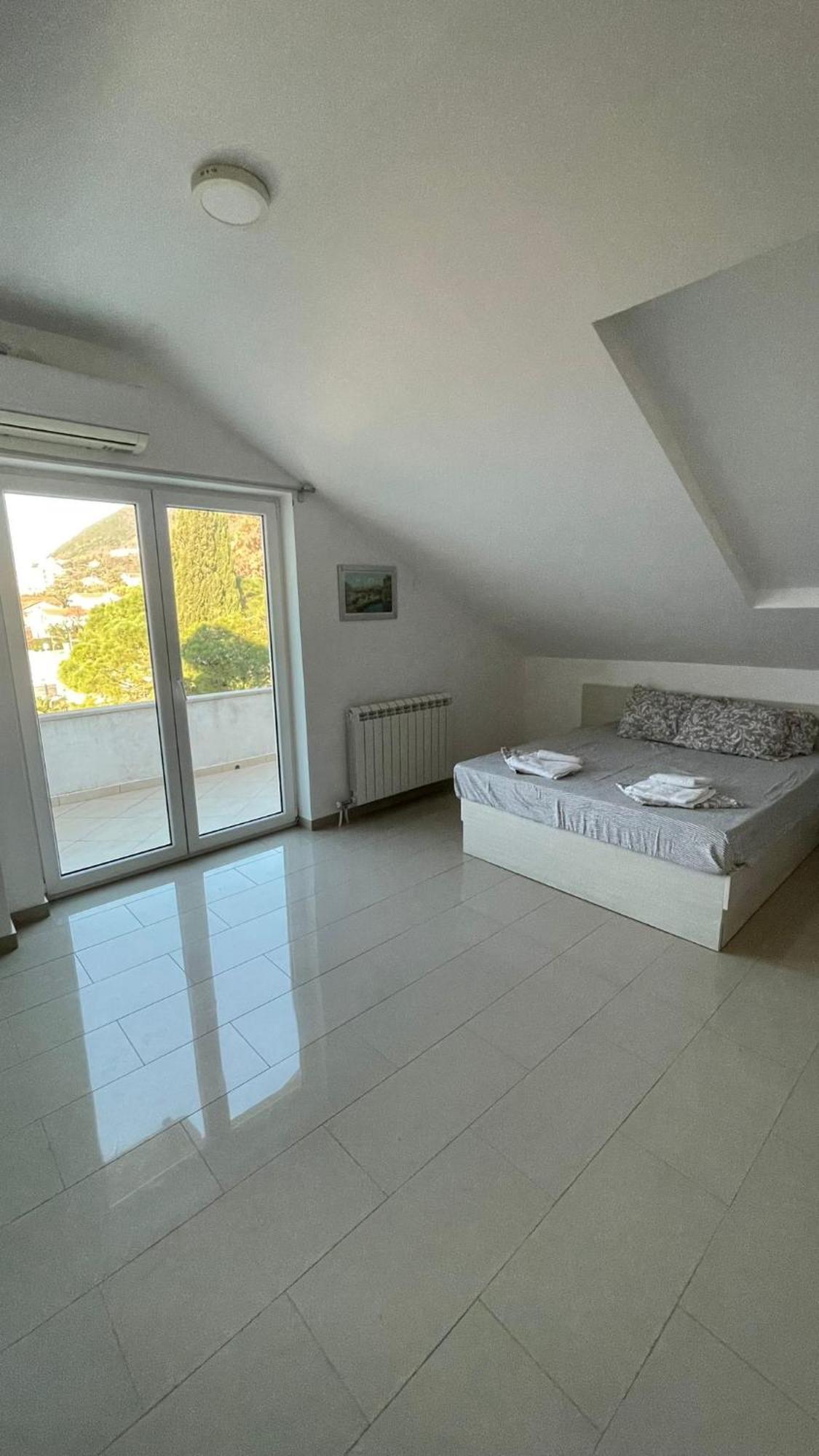 Apartments Villa Danilovic 헤르섹 외부 사진