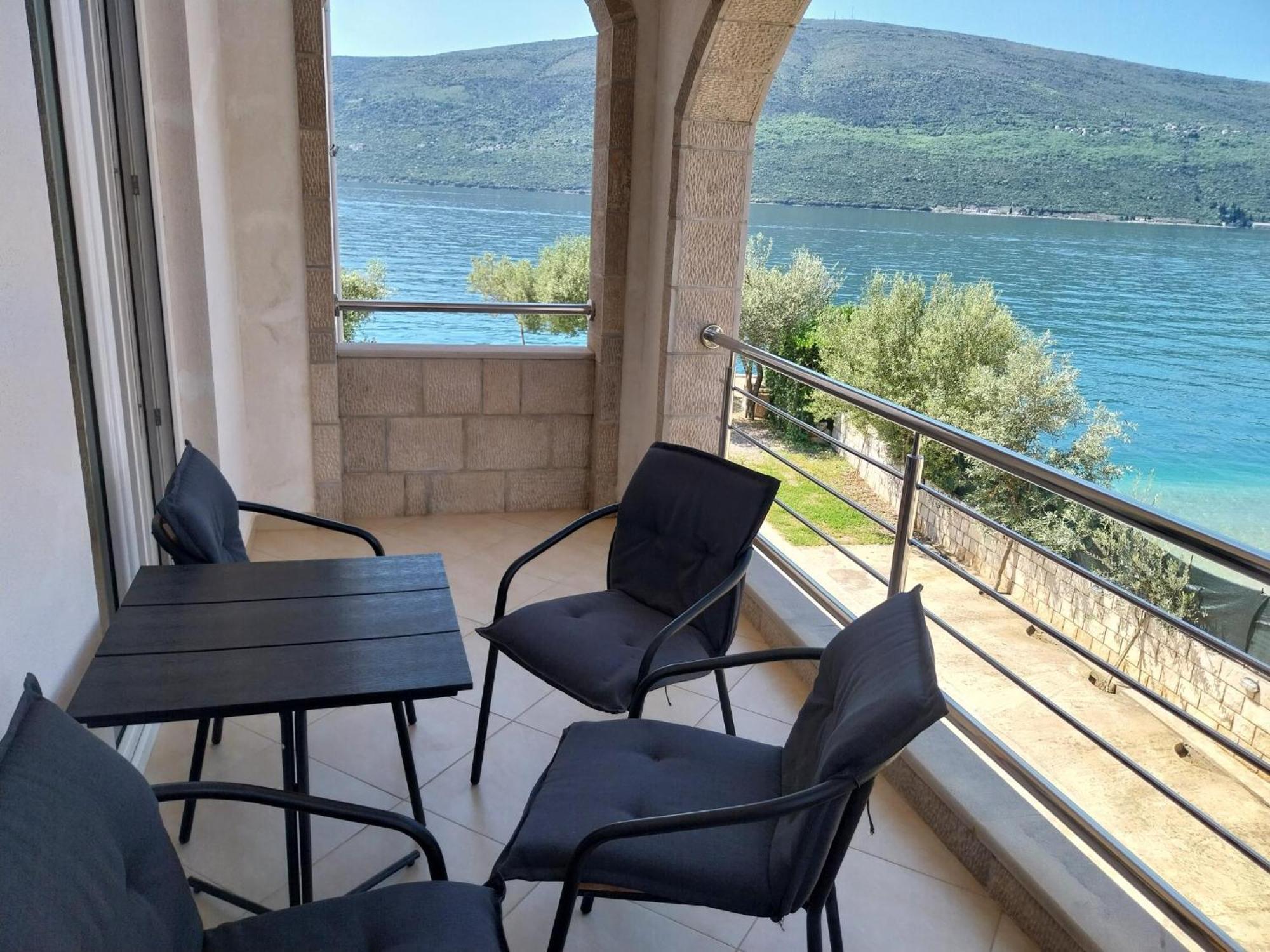 Apartments Villa Danilovic 헤르섹 외부 사진