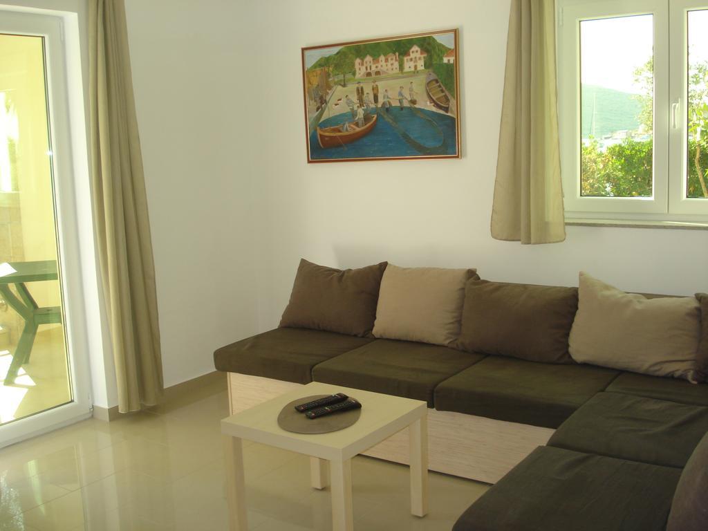 Apartments Villa Danilovic 헤르섹 객실 사진
