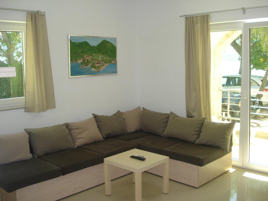 Apartments Villa Danilovic 헤르섹 객실 사진