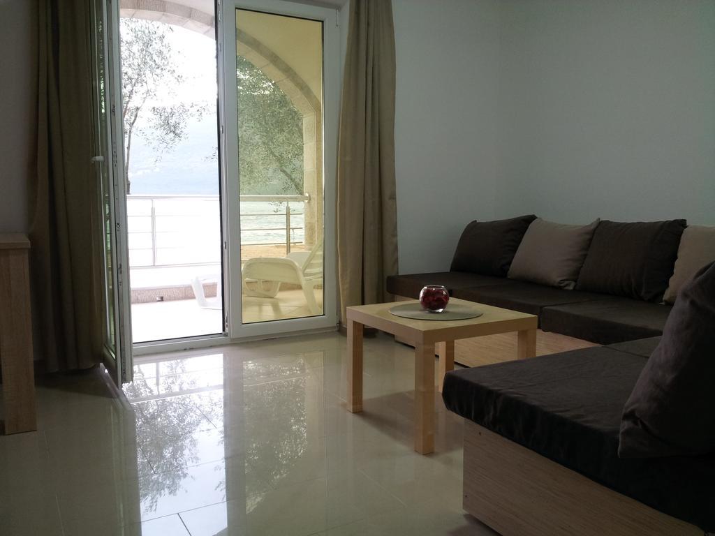 Apartments Villa Danilovic 헤르섹 객실 사진