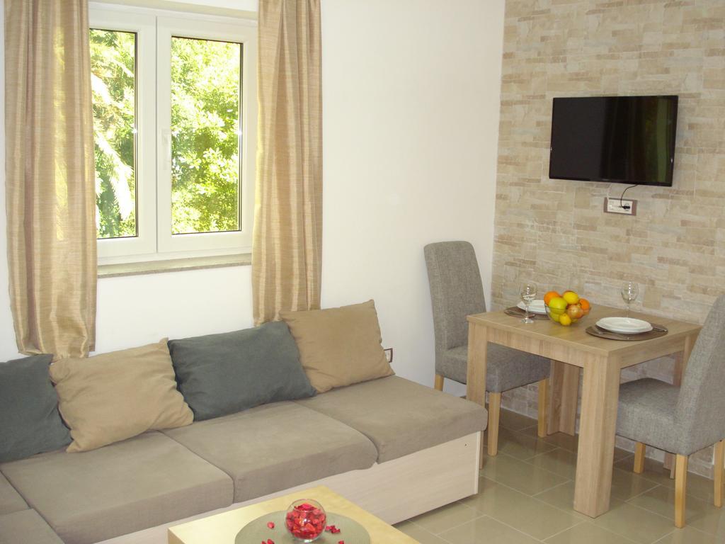 Apartments Villa Danilovic 헤르섹 객실 사진